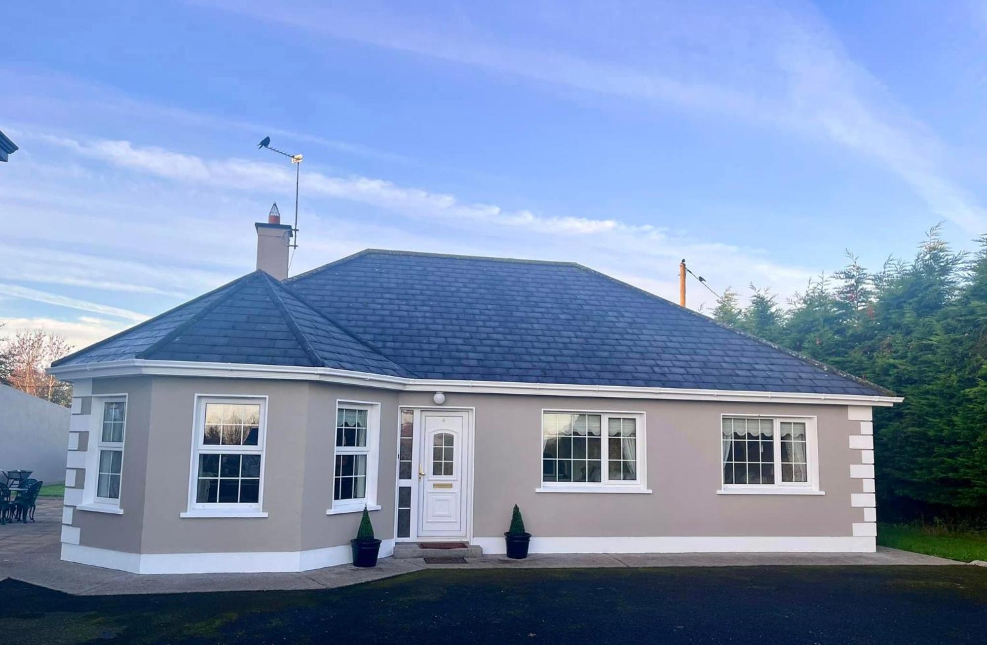 The Lodge Self Catering Castlerea Exteriör bild